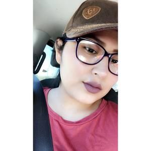 Meet your Posher, Sarahi